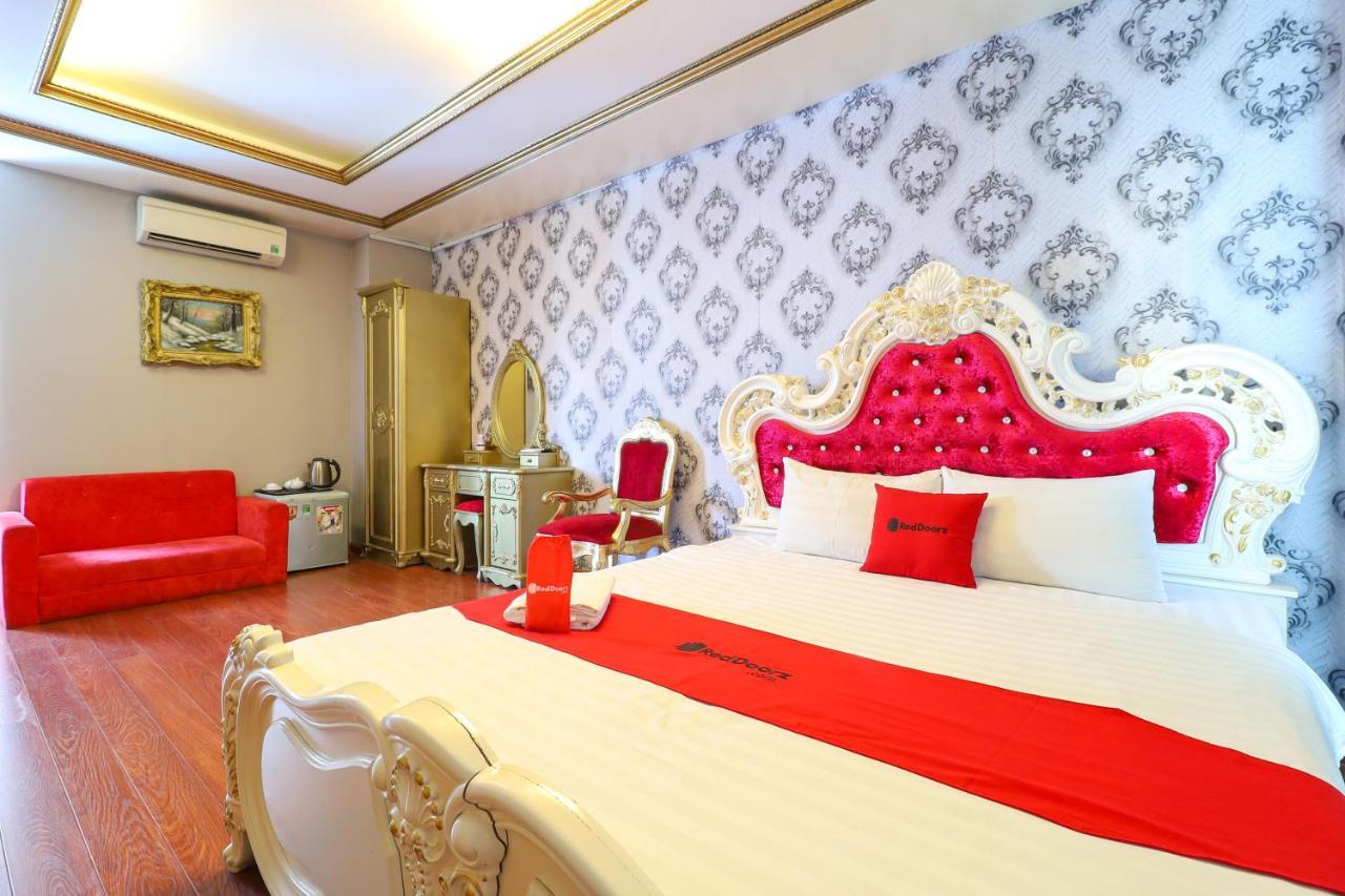 Reddoorz Bui Vien Walking Street Hotel Bandar Ho Chi Minh Luaran gambar